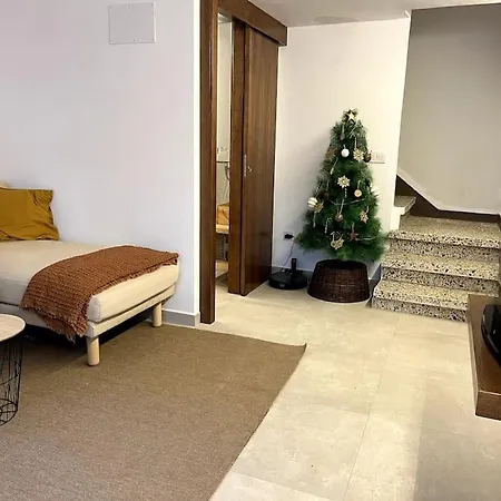 度假居 Casa Centro Historico Vilanova 阿罗萨新镇